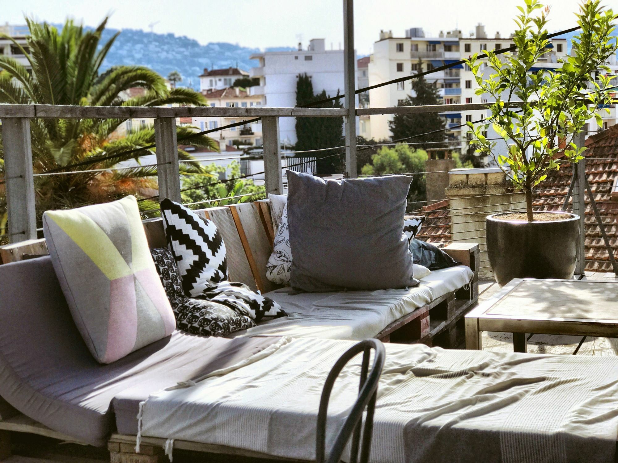 Frühstückspension Du Roc Fleuri Cannes