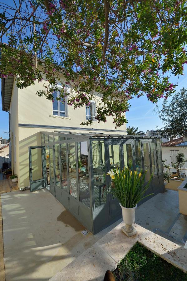 Bed & Breakfast Du Roc Fleuri 2*